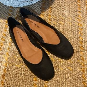 Lucky Brand Classic Black Women's Loafers Size 7 Leather Flats